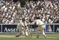 Greg Blewett of Australia is stumped by Dave Richardson of South Africa